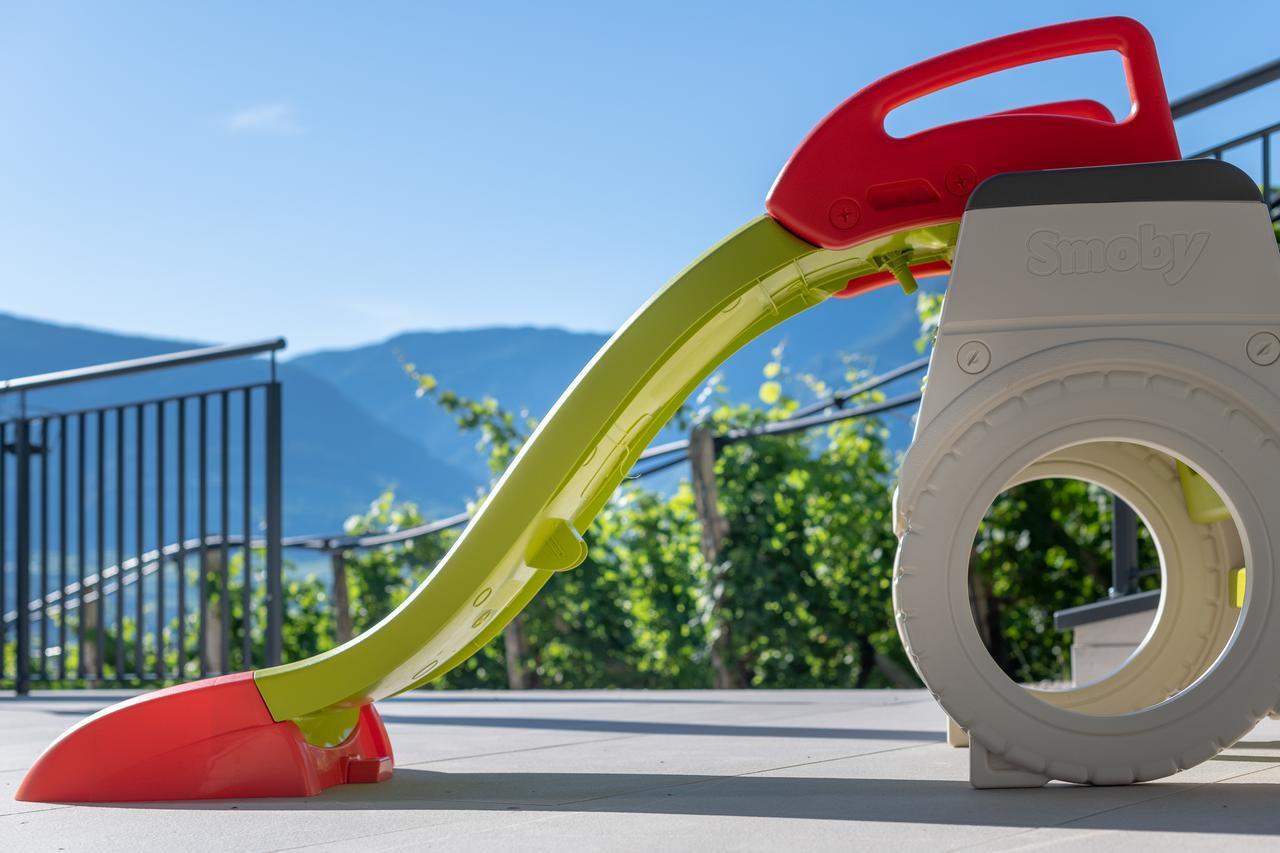 Vineus Tramin Hotel Termeno Exterior foto